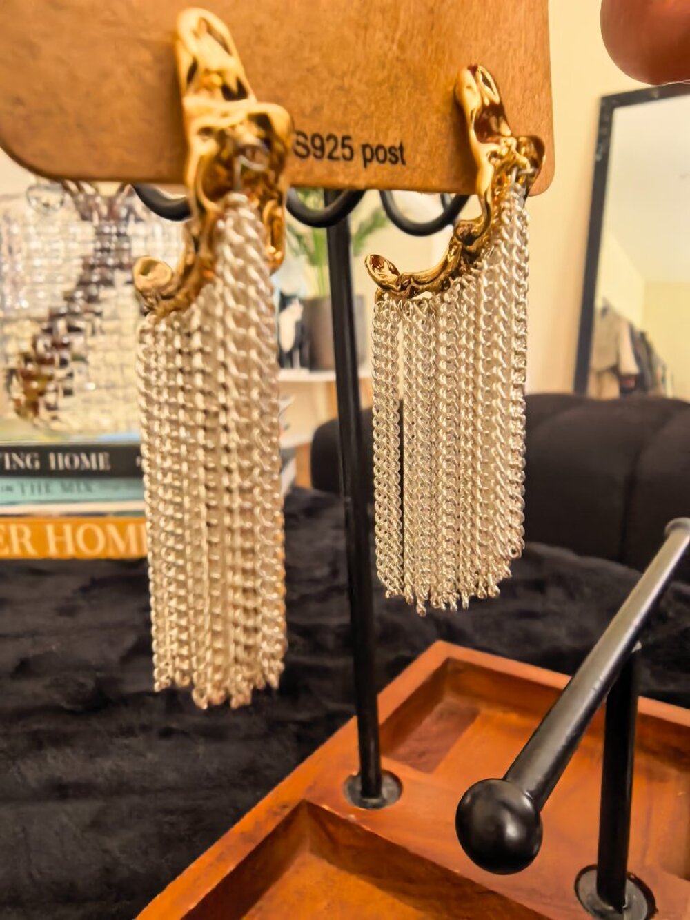 earrings